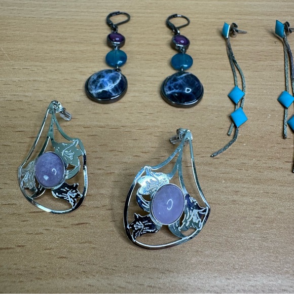 Hand Crafted Silver and Blue Earrings Set - Picture 8 of 8